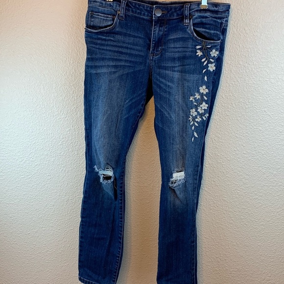 STS Blue Taylor Tomboy sz 28 girly floral feminine low rise dark wash preppy - Picture 1 of 12